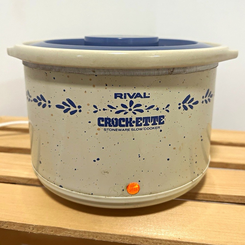 Vintage Rival Crock-Ette 1-Qrt Slow Cooker Model 3205 Country Blue Floral Works!